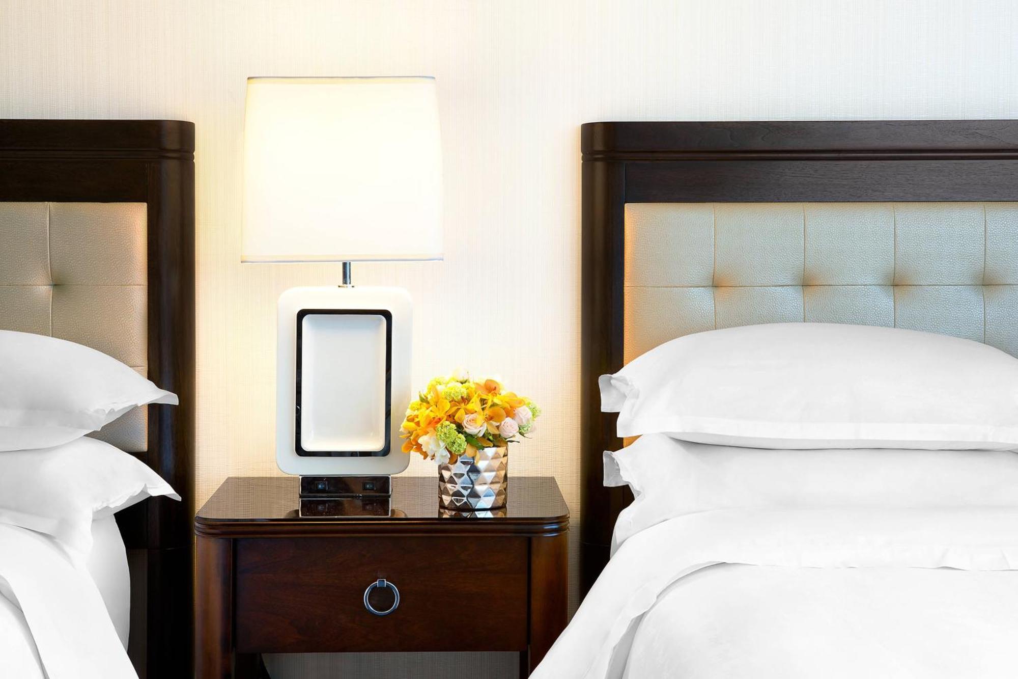 Sheraton Vancouver Wall Centre Buitenkant foto